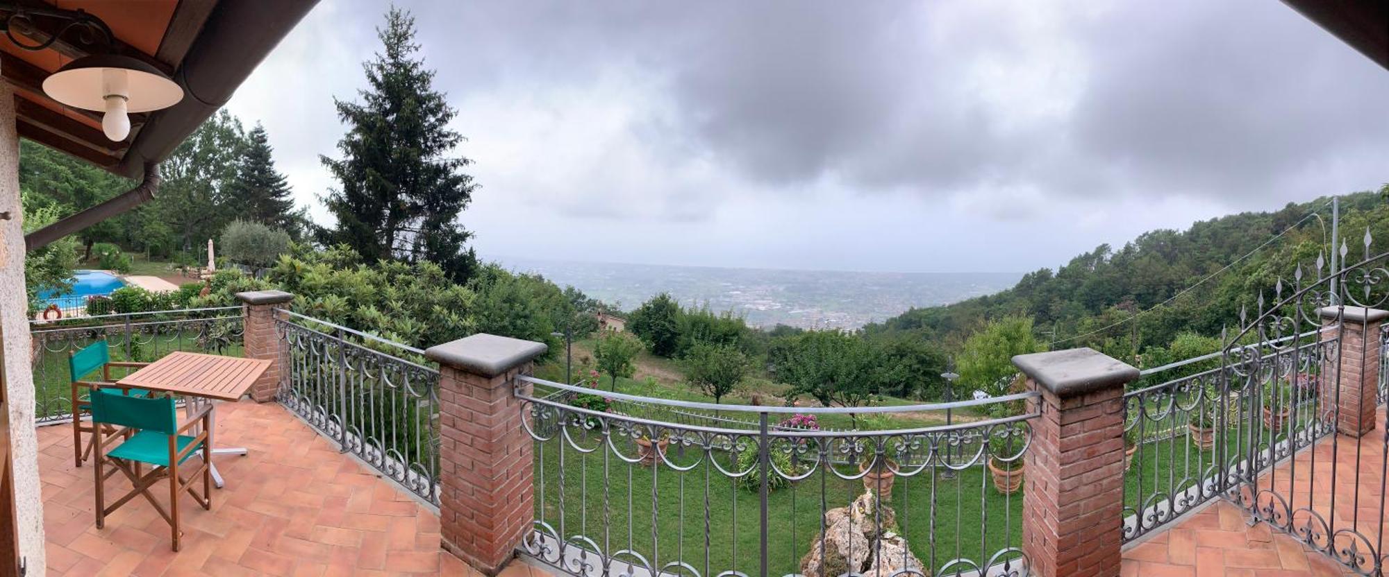 La Terrazza Sulla Versilia Pietrasanta Esterno foto