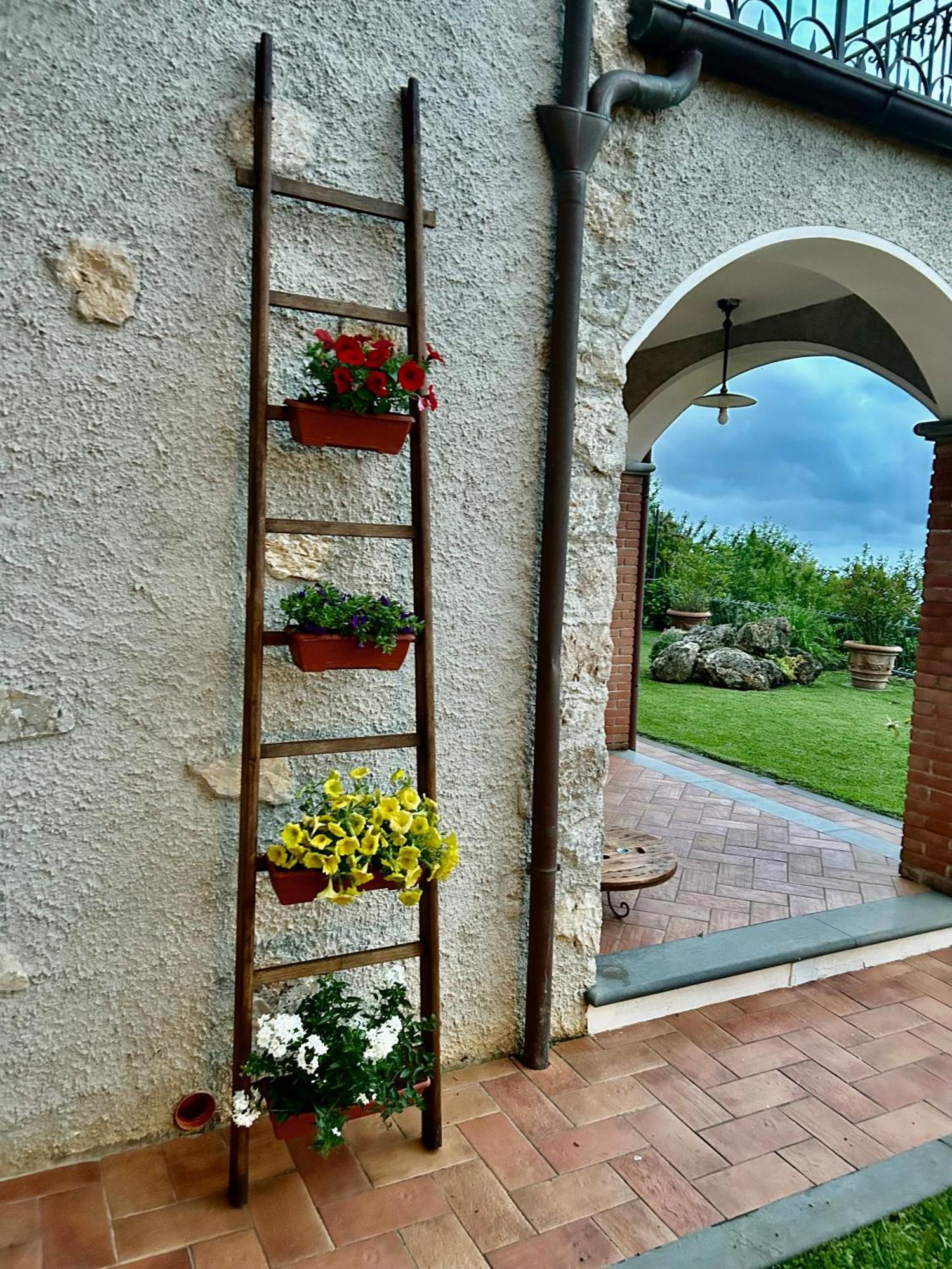 La Terrazza Sulla Versilia Pietrasanta Esterno foto